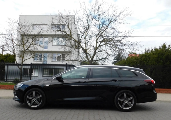 Opel Insignia cena 56980 przebieg: 166700, rok produkcji 2018 z Błonie małe 352